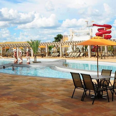 Lacqua com CAFE e PARQUE AQUATICO 24 HORAS Caldas Novas Esterno foto
